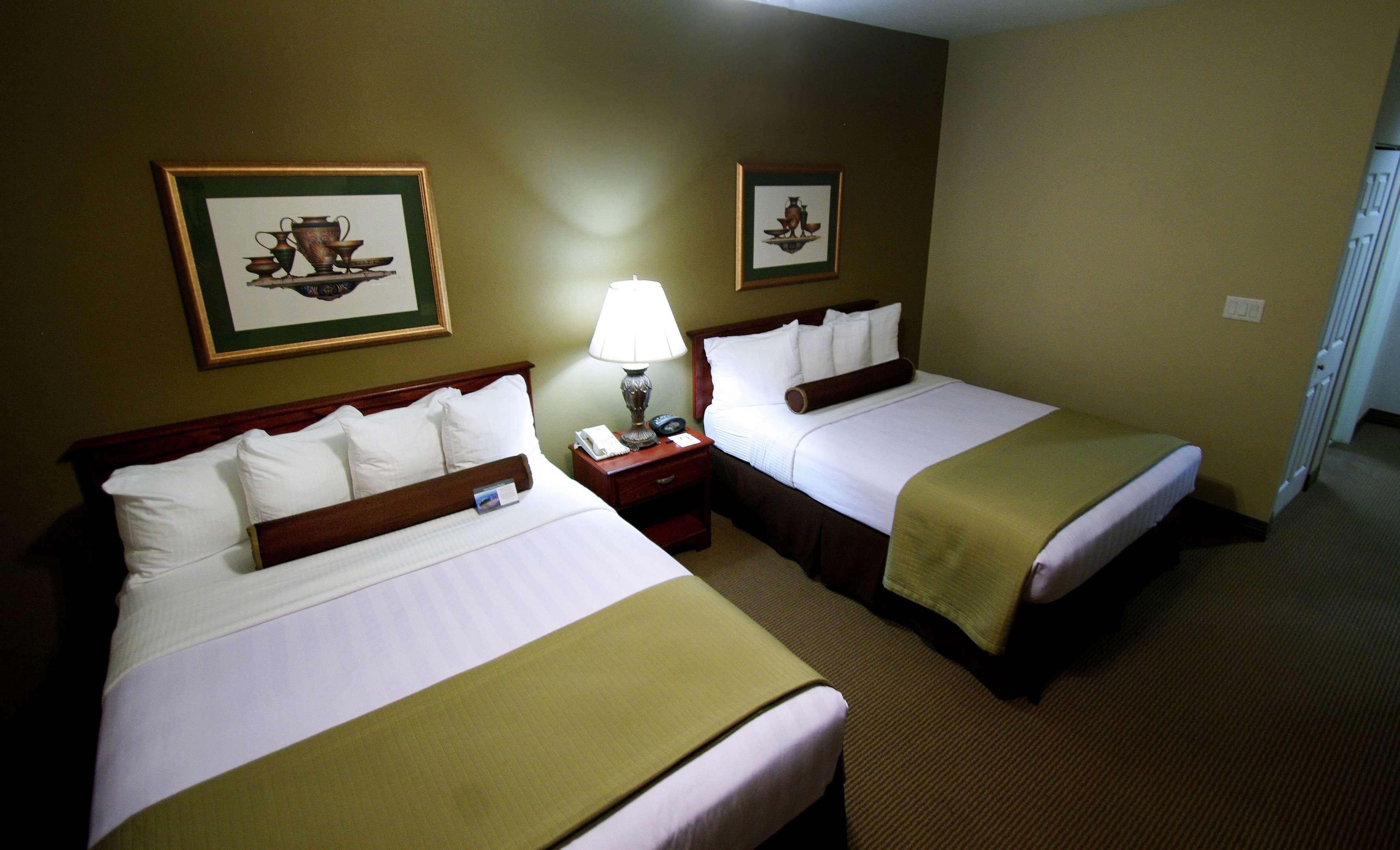 Western Y Hotel